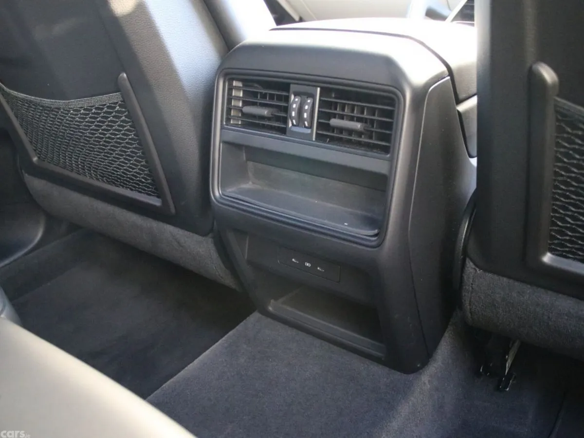 Porsche Cayenne SUV, Petrol Plug-in Hybrid, 2024, Red