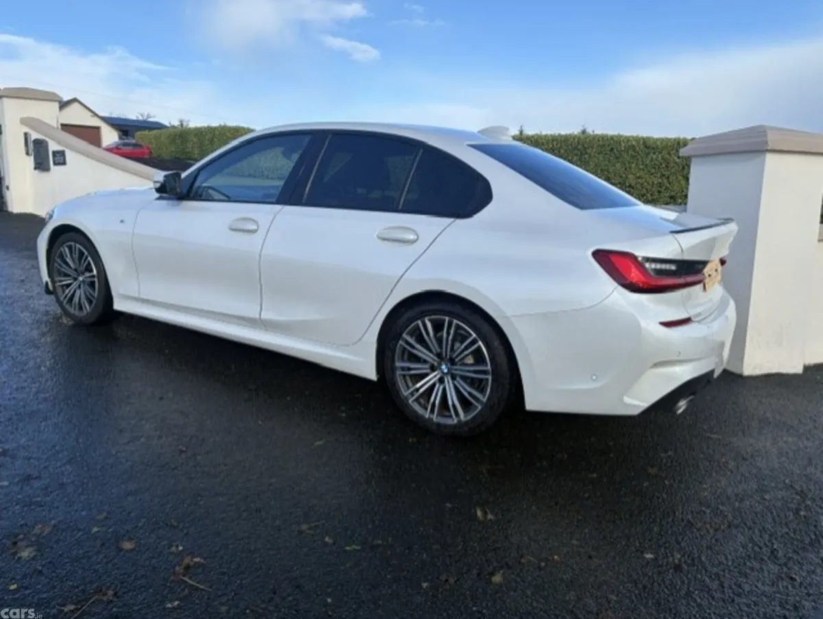 BMW 3-Series Saloon, Diesel, 2020, White