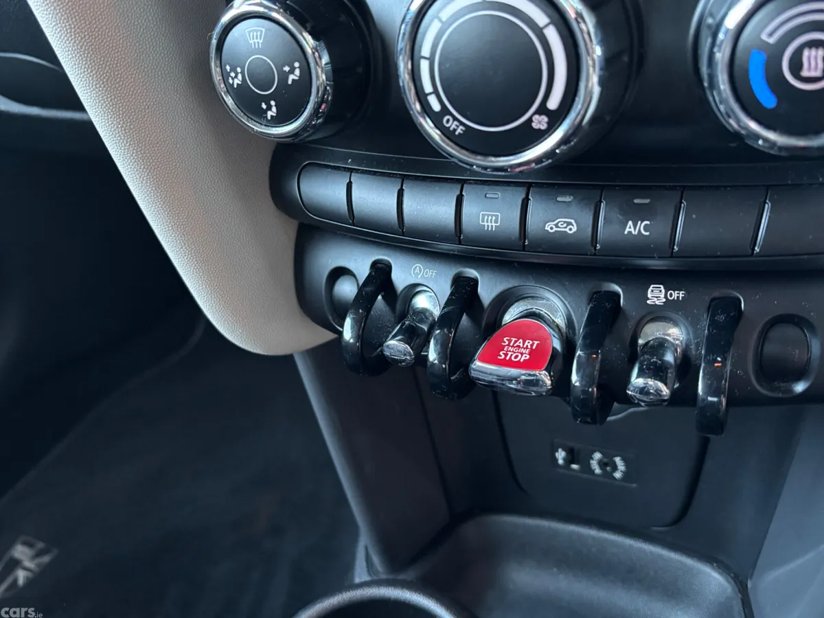 Mini Cooper Hatchback, Diesel, 2018, White