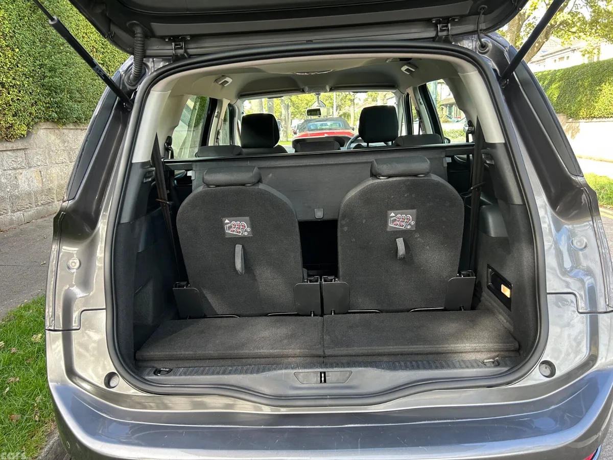 Citroen C4 Hatchback, Diesel, 2017, Grey