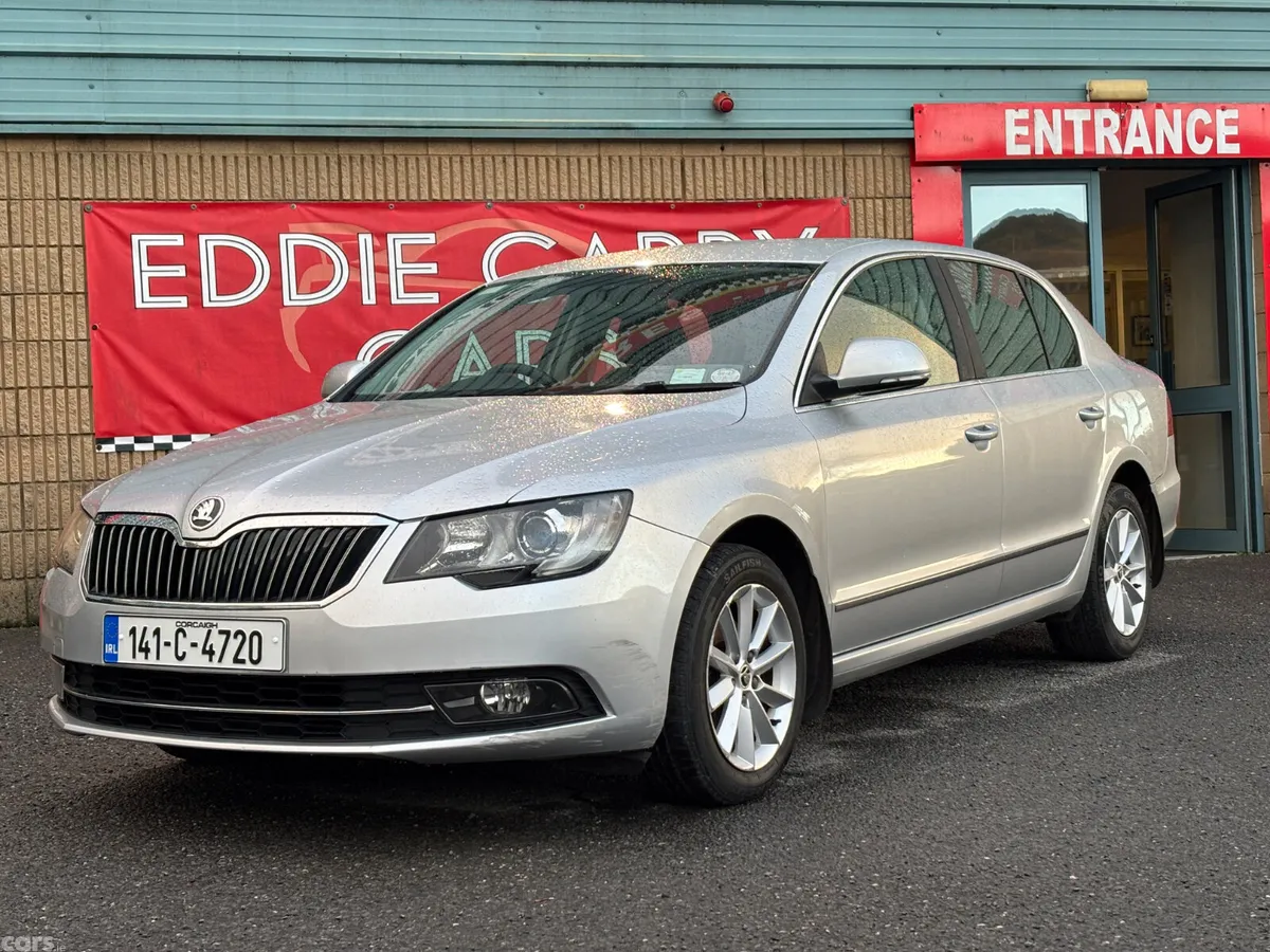 Skoda Superb Saloon, Diesel, 2014, Silver