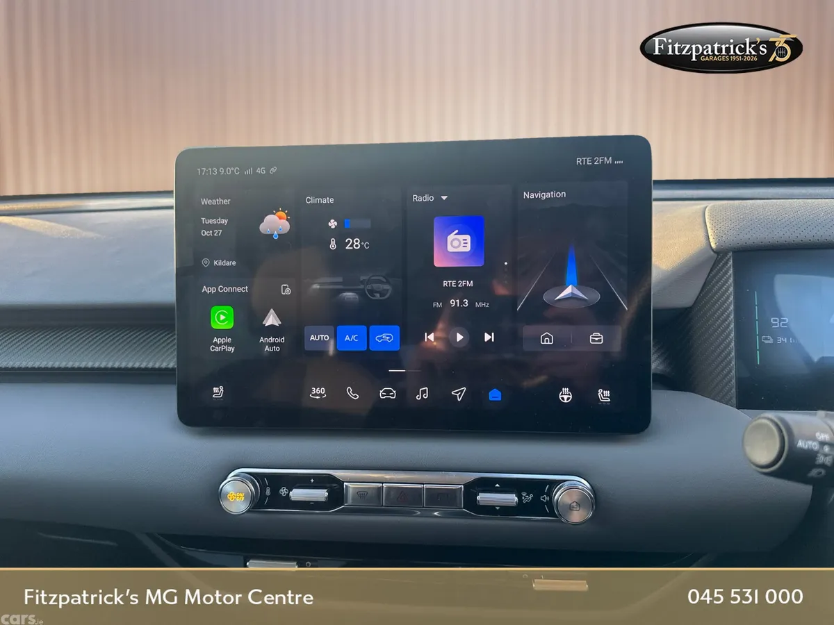 MG MGS5 Hatchback, Electric, 2026, Red