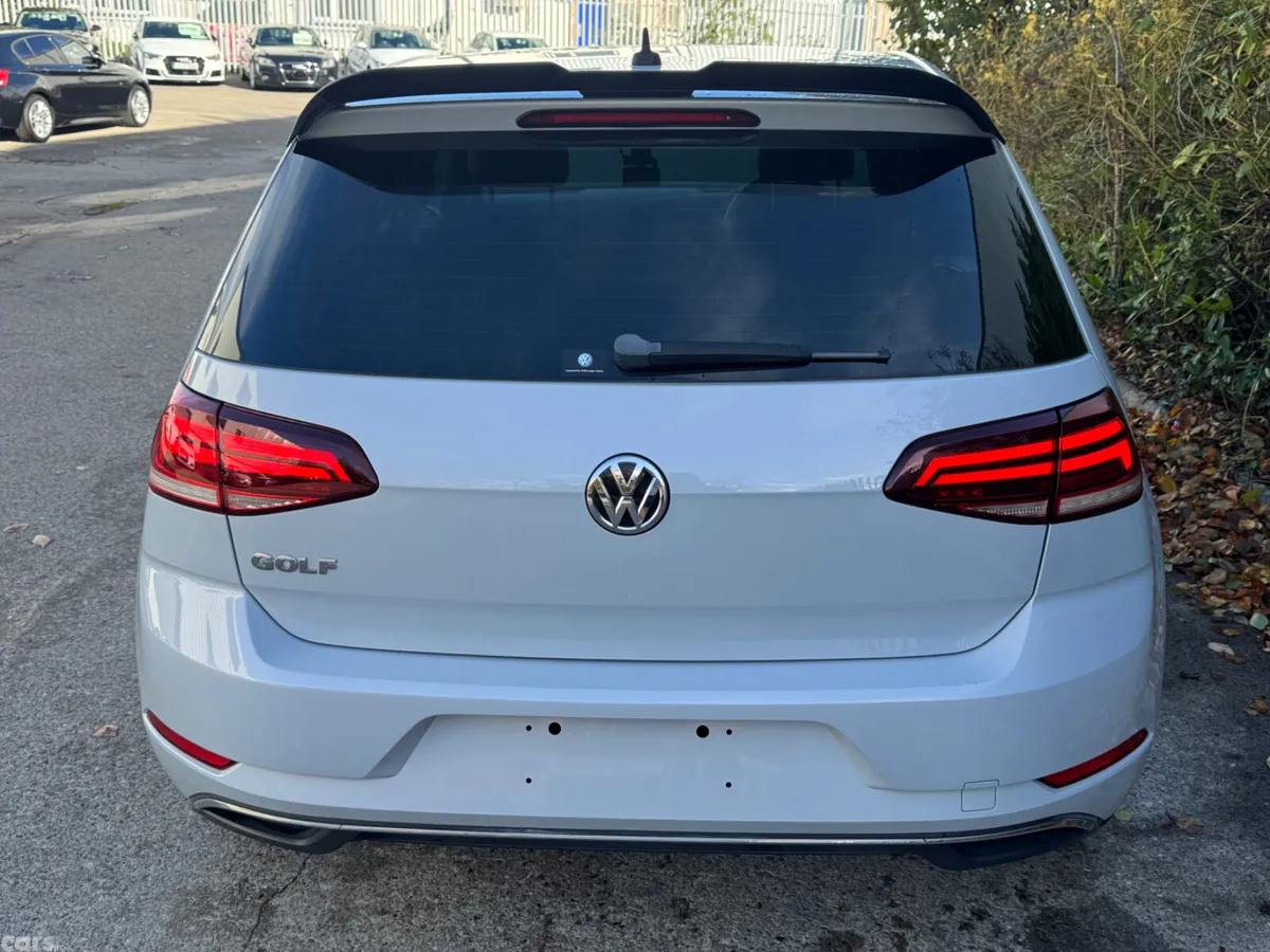 Volkswagen Golf Hatchback, Petrol, 2019, Blue