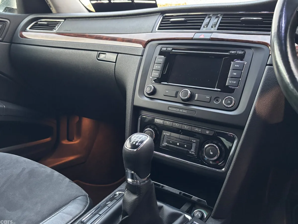 Skoda Superb Saloon, Diesel, 2014, Silver
