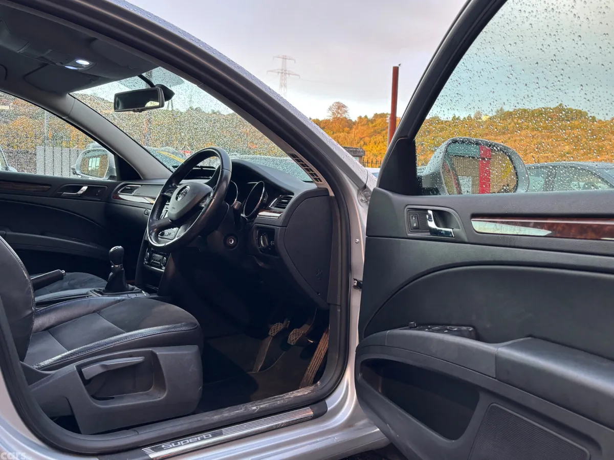 Skoda Superb Saloon, Diesel, 2014, Silver