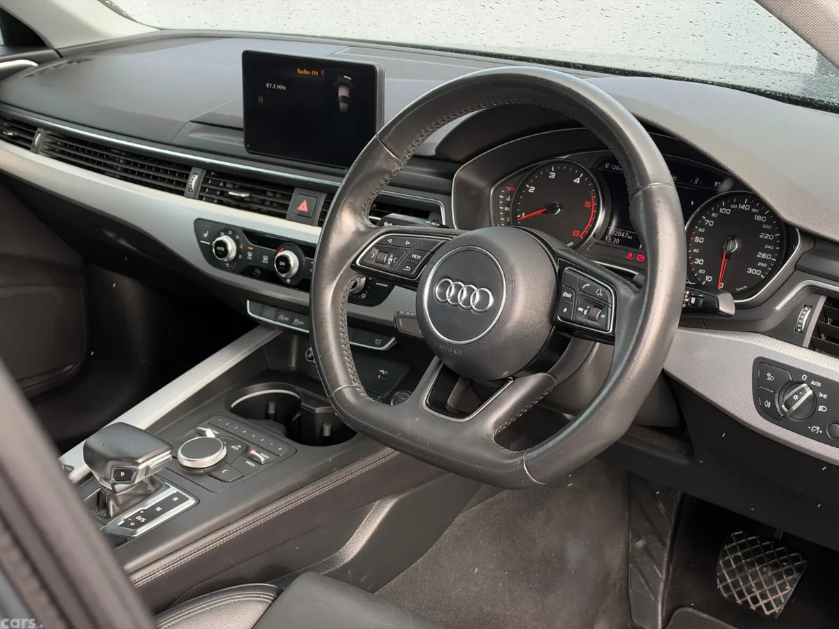 Audi A4 Saloon, Diesel, 2018, Grey