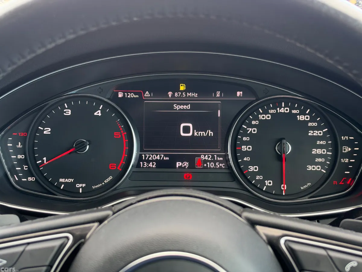 Audi A4 Saloon, Diesel, 2018, Grey