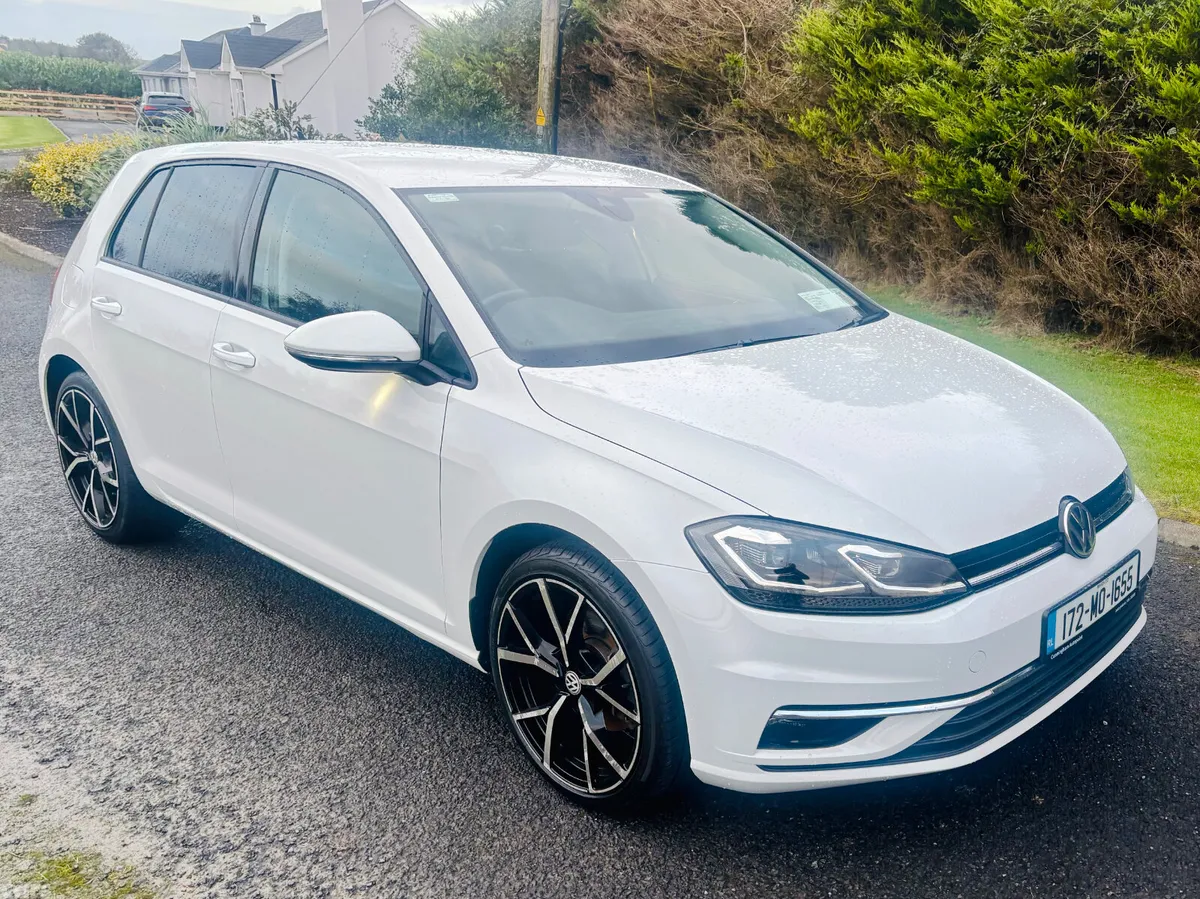 Volkswagen Golf Hatchback, Petrol, 2017, White