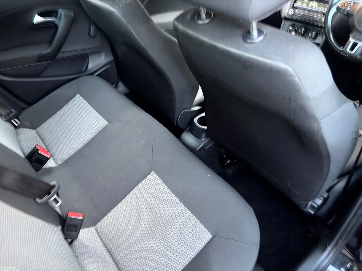 Volkswagen Polo Hatchback, Diesel, 2014, Black