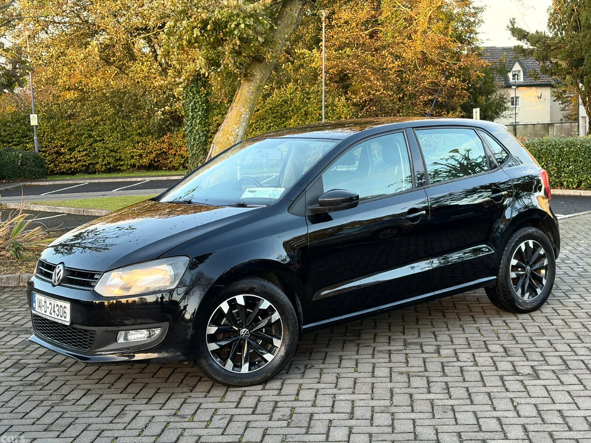 Volkswagen Polo Hatchback, Diesel, 2014, Black