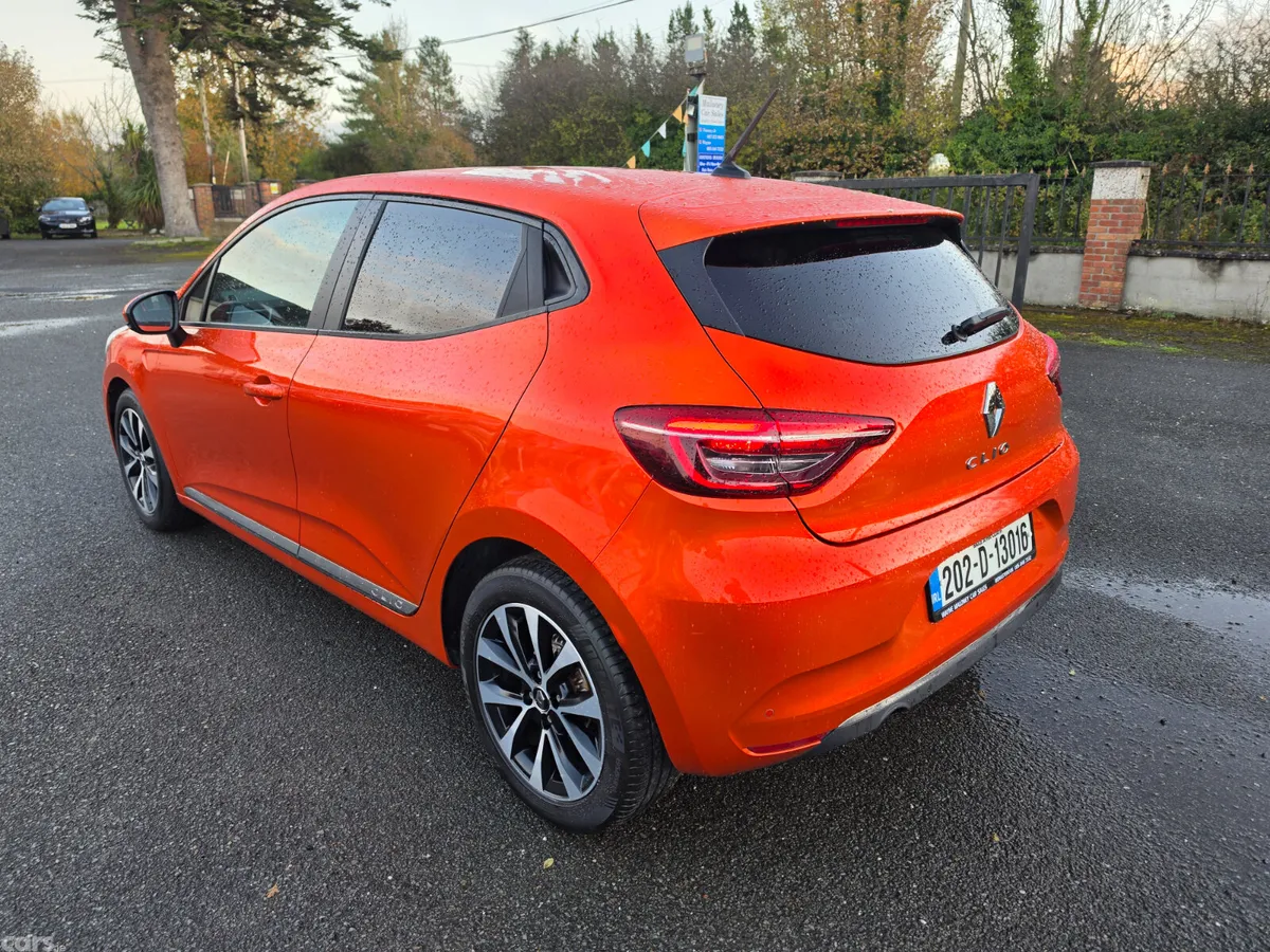 Renault Clio Hatchback, Petrol, 2020, Orange