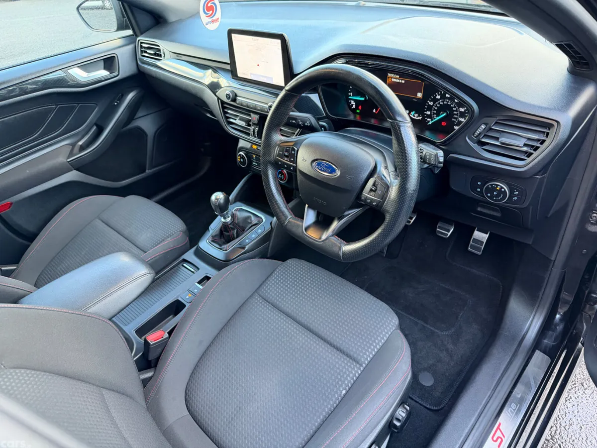 Ford Focus Hatchback, Diesel, 2020, Black