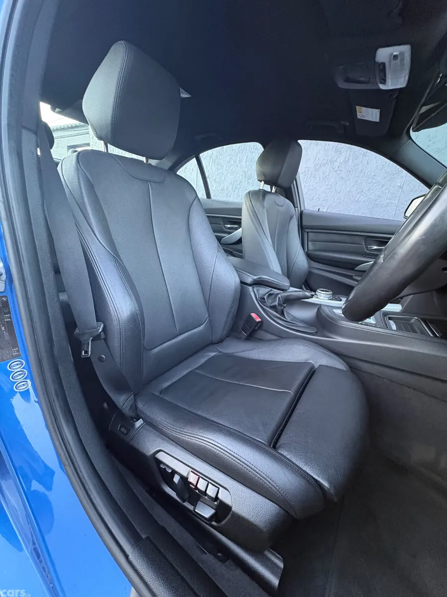 BMW 3-Series Saloon, Diesel, 2014, Blue