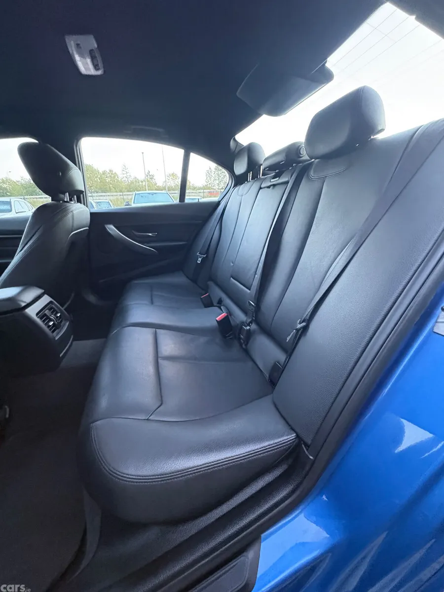 BMW 3-Series Saloon, Diesel, 2014, Blue