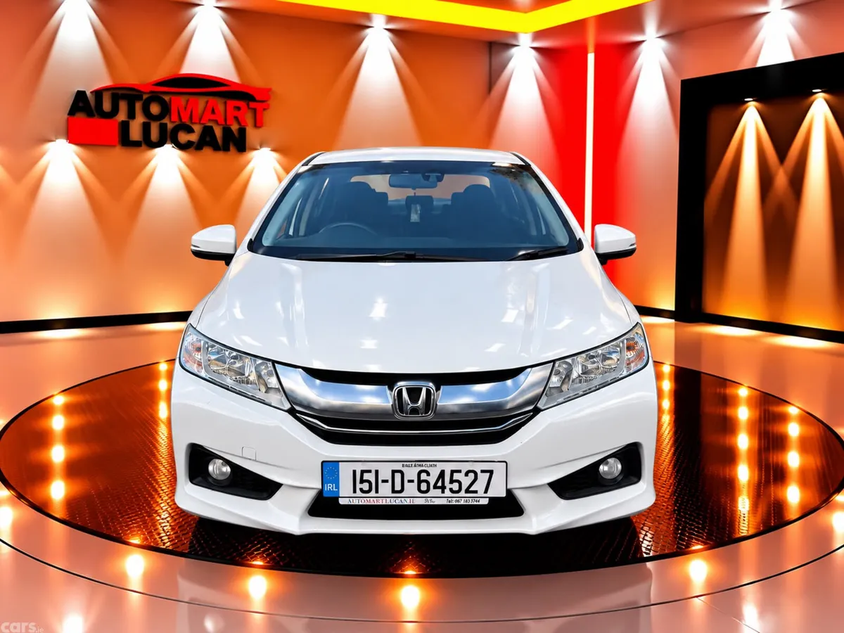 Honda Grace Saloon, Petrol Hybrid, 2015, White