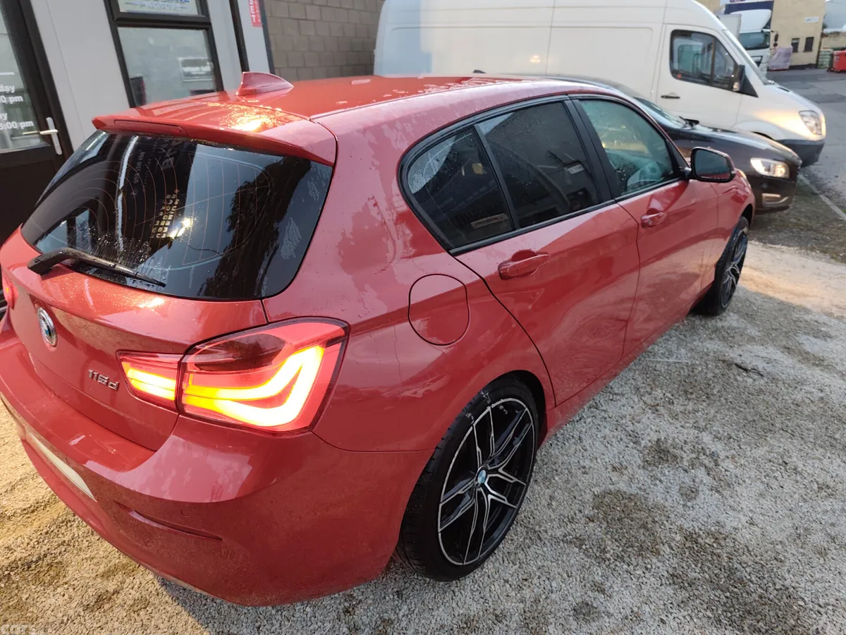 BMW 1-Series Hatchback, Diesel, 2017, Red