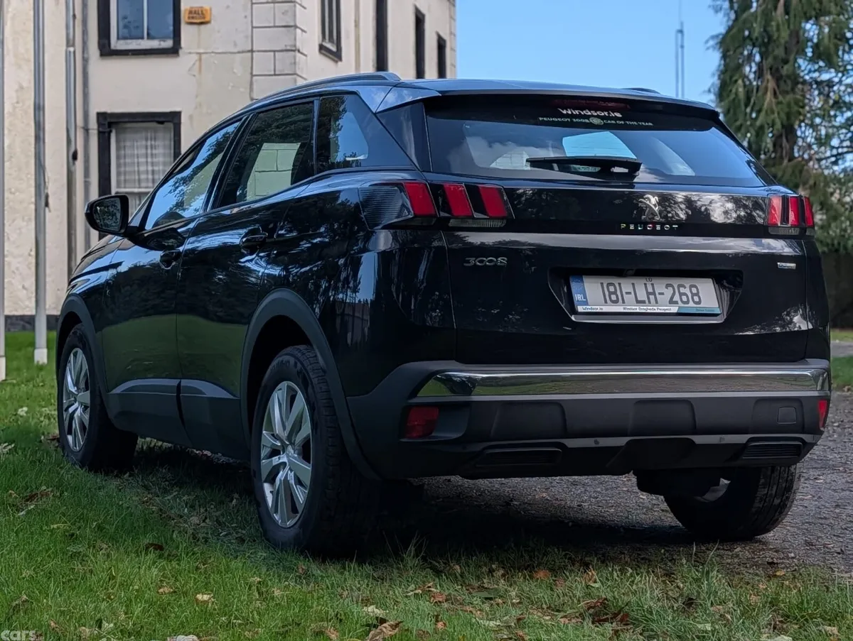 Peugeot 3008 MPV, Petrol, 2018, Black