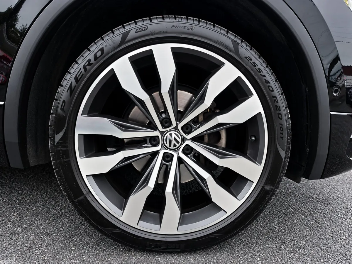 Volkswagen Tiguan SUV, Diesel, 2023, Black