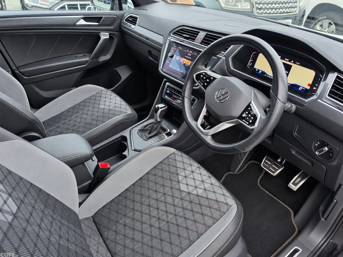 Volkswagen Tiguan SUV, Diesel, 2023, Black