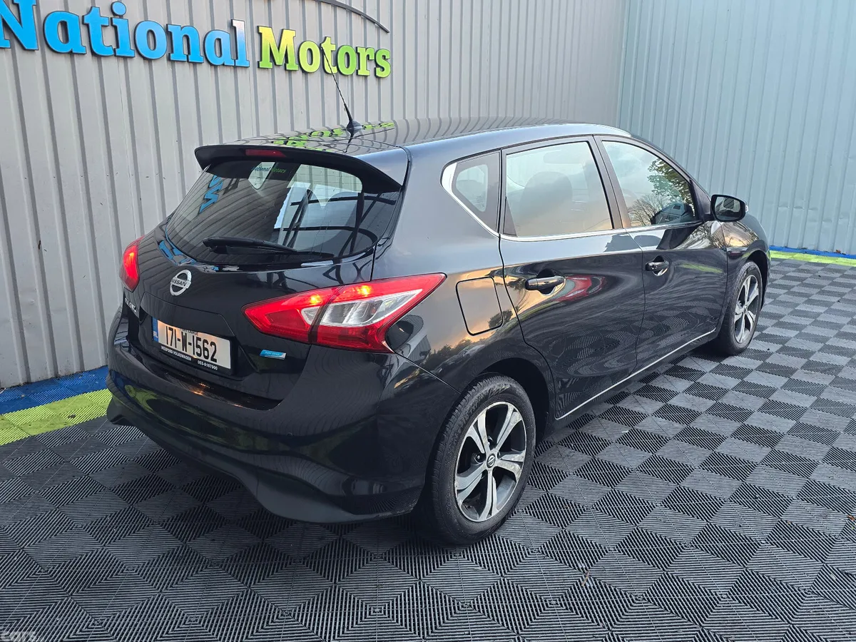 Nissan Pulsar Hatchback, Diesel, 2017, Black