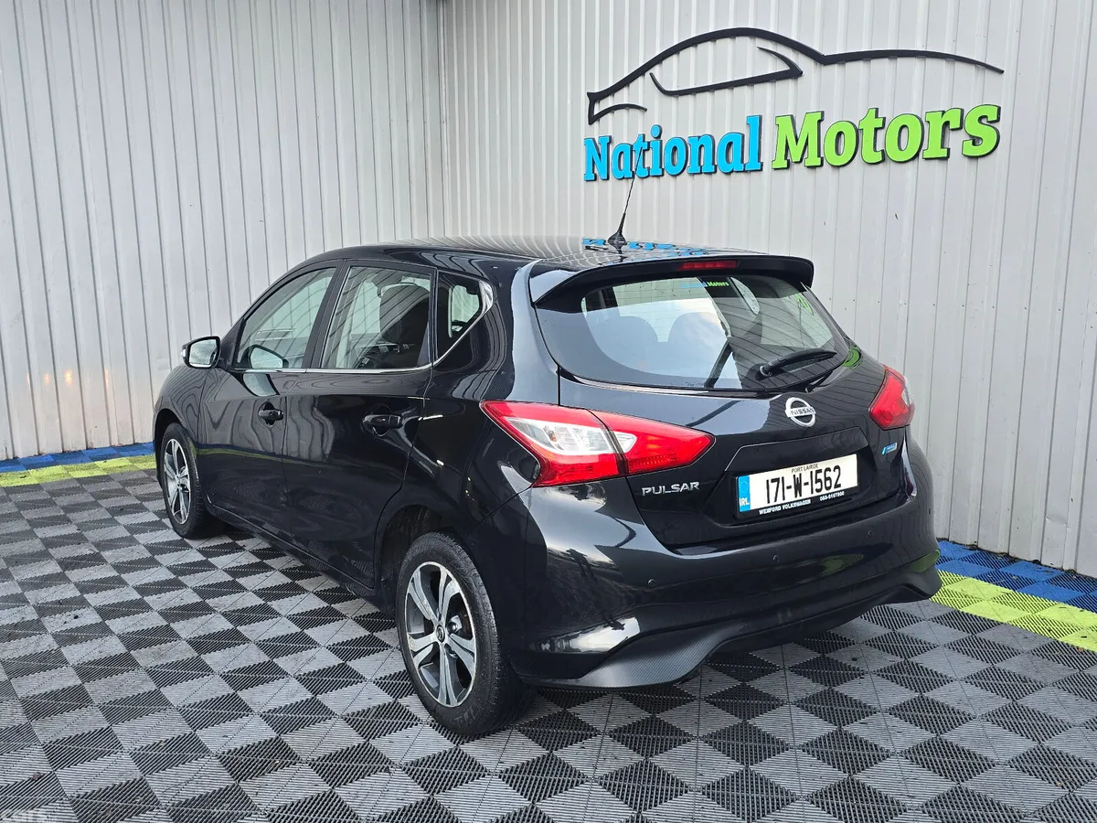 Nissan Pulsar Hatchback, Diesel, 2017, Black