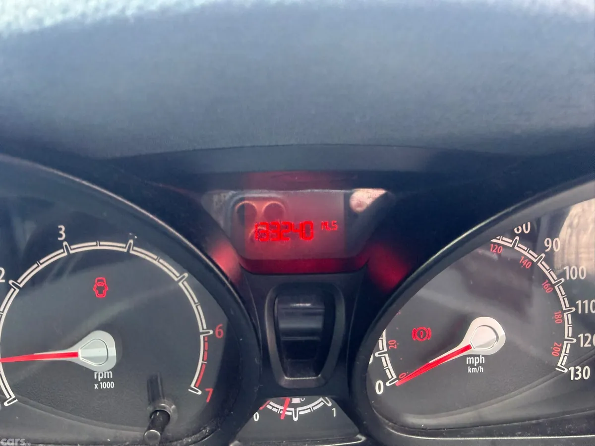 Ford Fiesta Hatchback, Petrol, 2011, Black