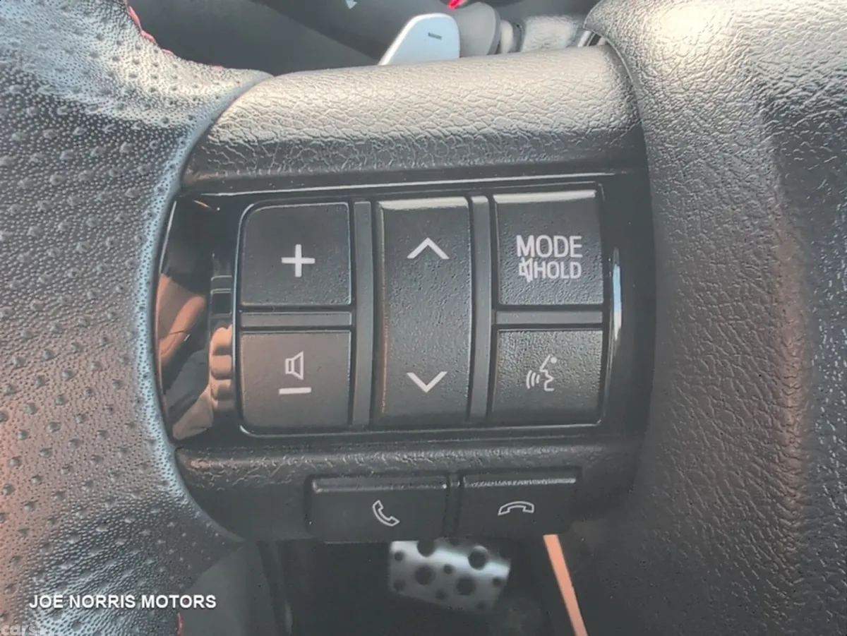 Toyota Hilux Pick Up, Diesel, 2024, Black