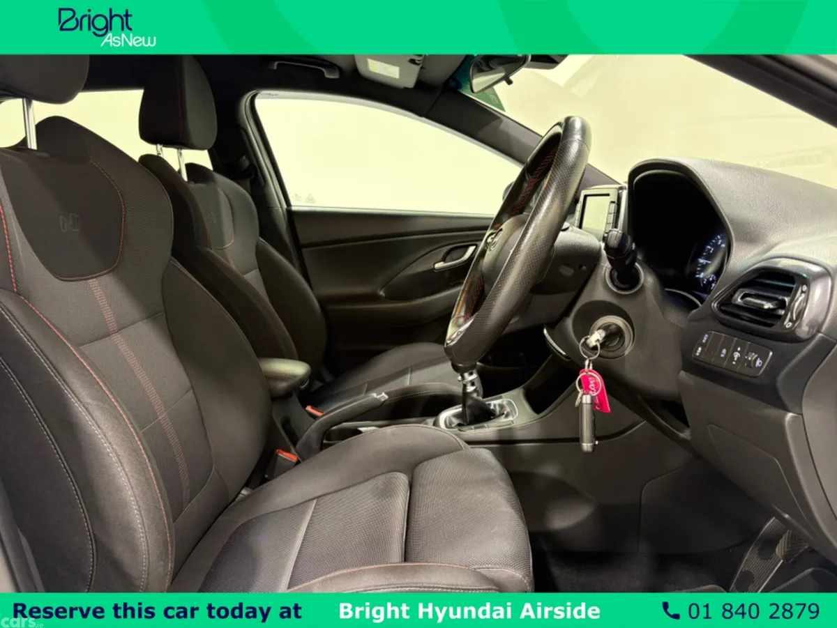 Hyundai i30 Hatchback, Petrol, 2022, White