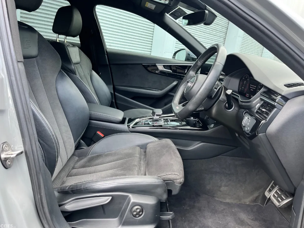 Audi A4 Saloon, Diesel, 2021, Grey