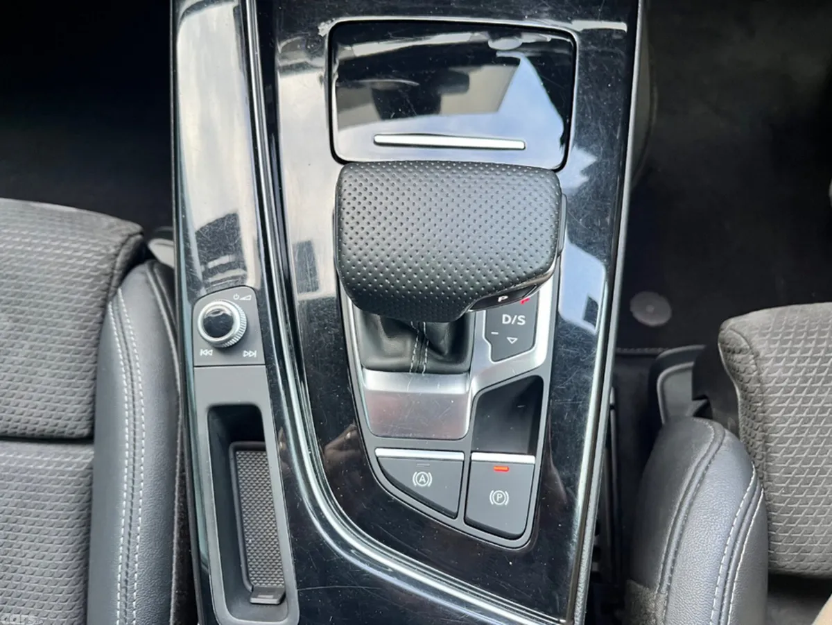 Audi A4 Saloon, Diesel, 2021, Grey