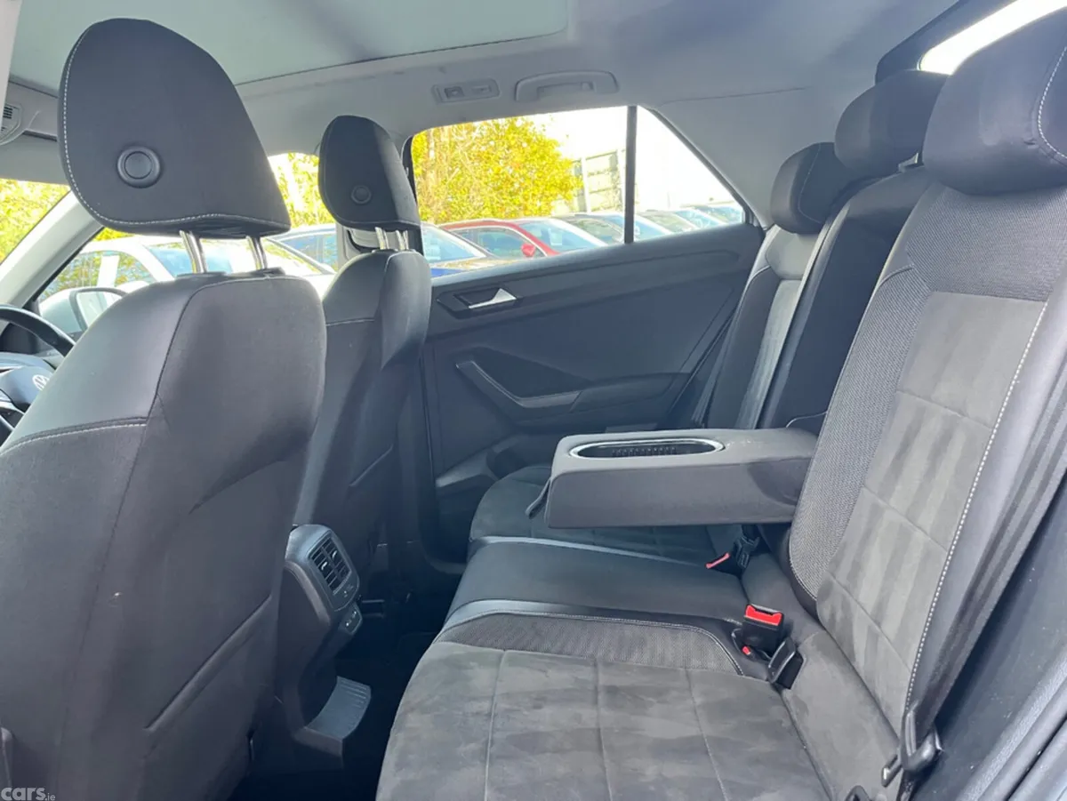 Volkswagen T-Roc SUV, Petrol, 2023, Grey
