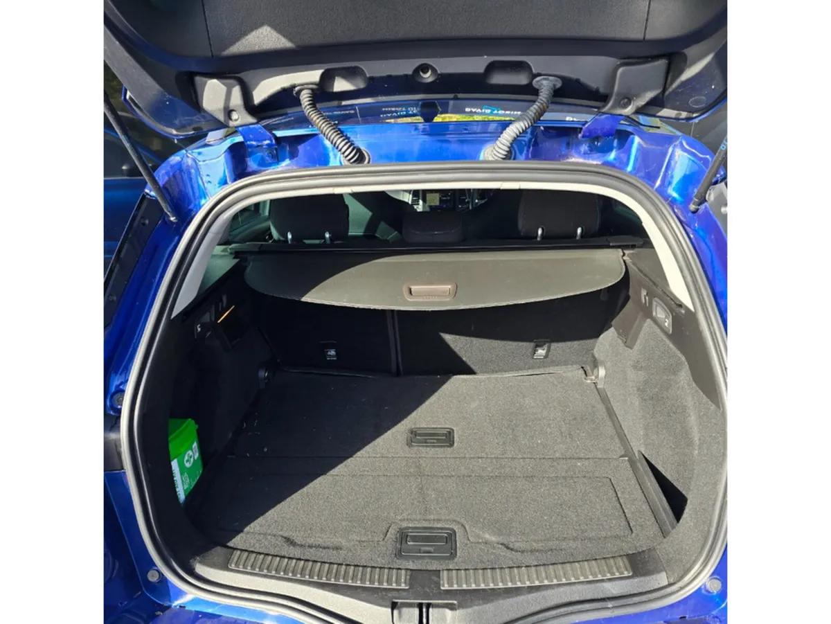 Renault Megane Estate, Diesel, 2017, Blue