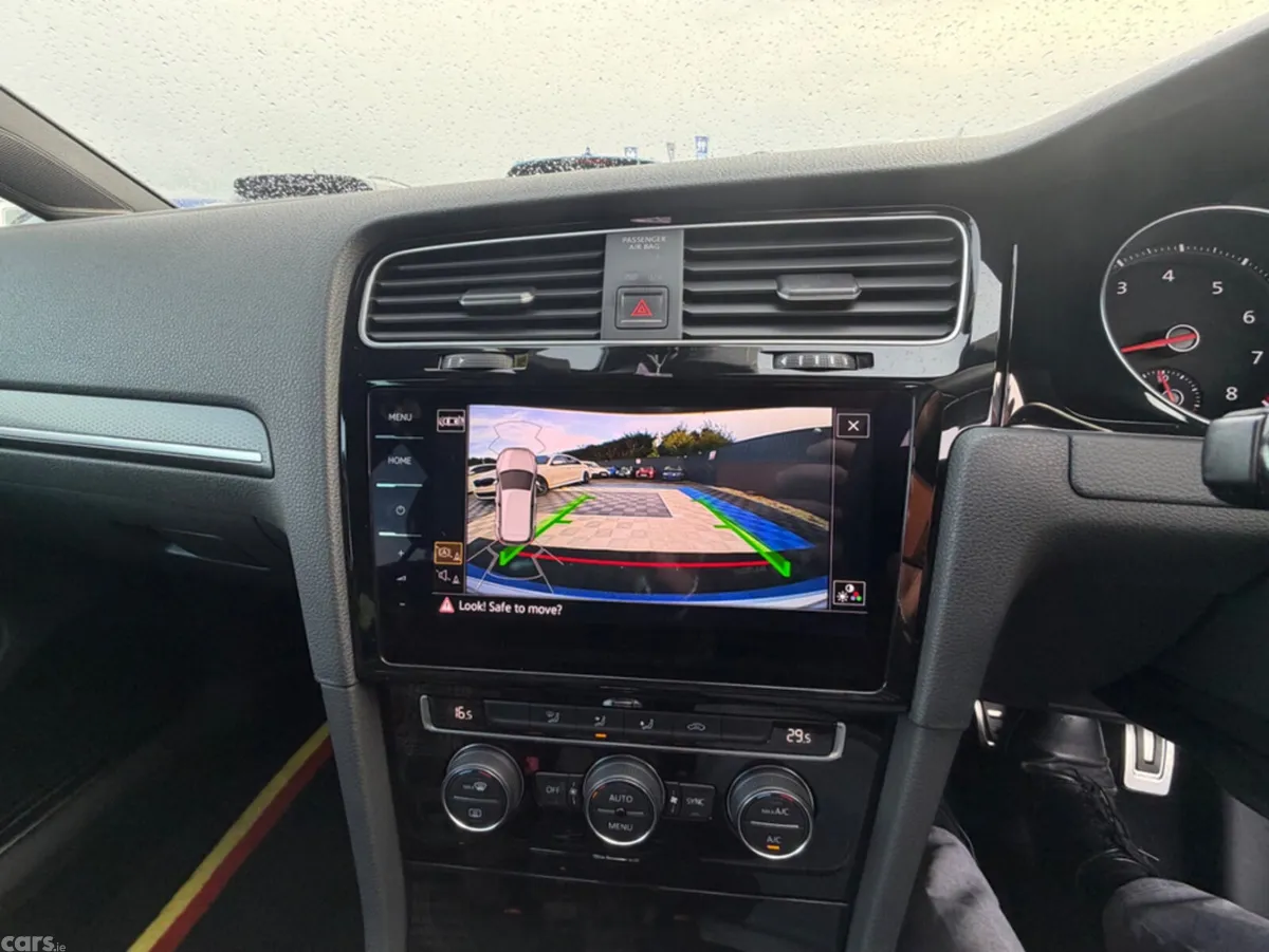 Volkswagen Golf Hatchback, Unknown, 2018, White