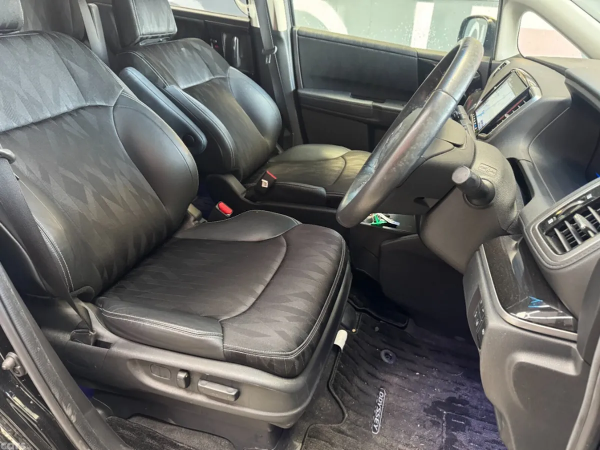 Honda Odyssey MPV, Petrol Hybrid, 2019, Black