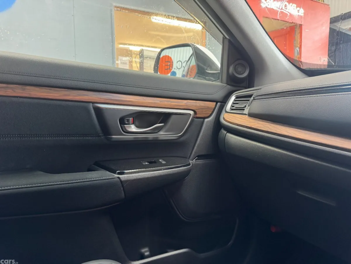 Honda CR-V SUV, Petrol Hybrid, 2020, White