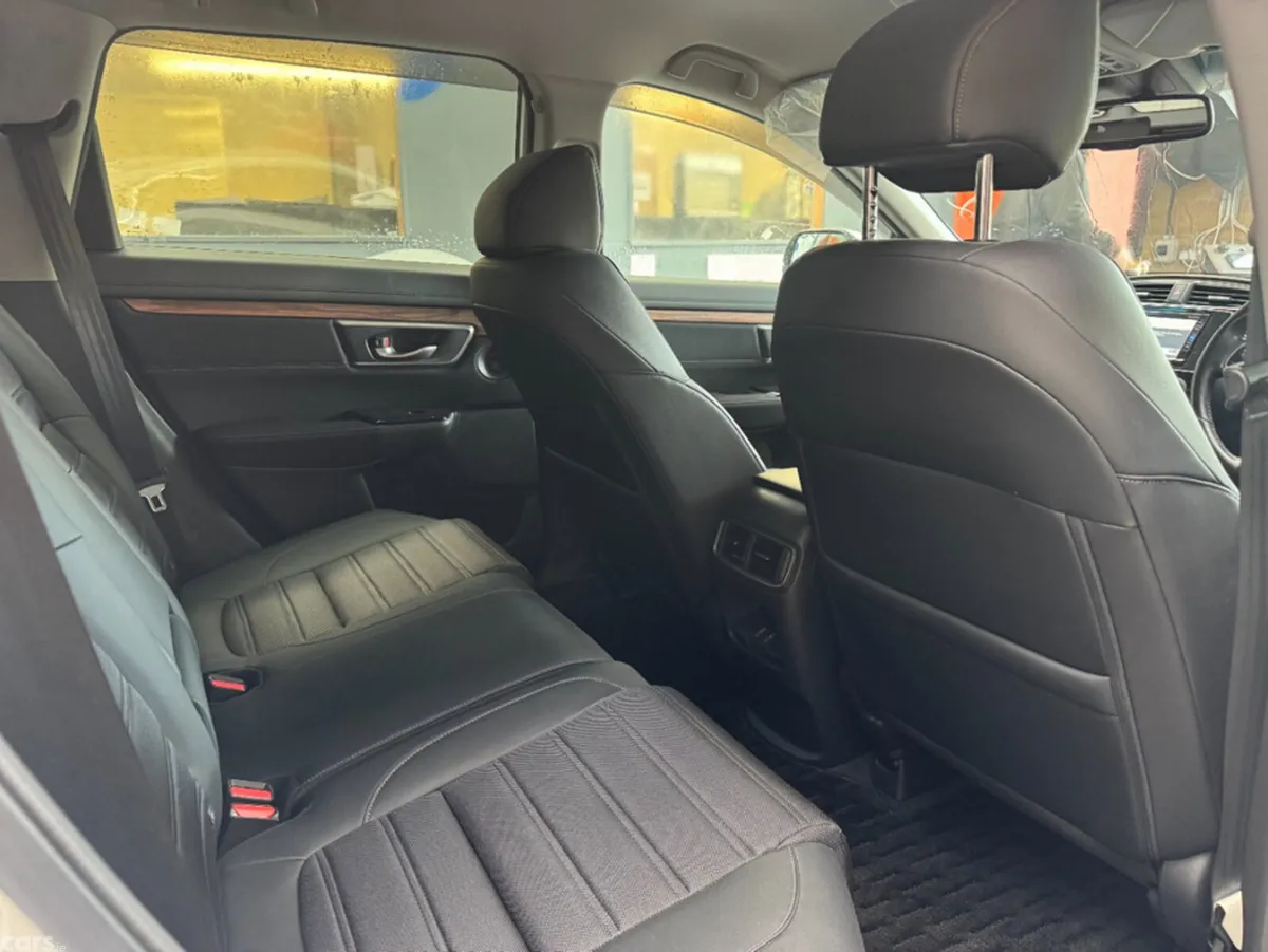 Honda CR-V SUV, Petrol Hybrid, 2020, White