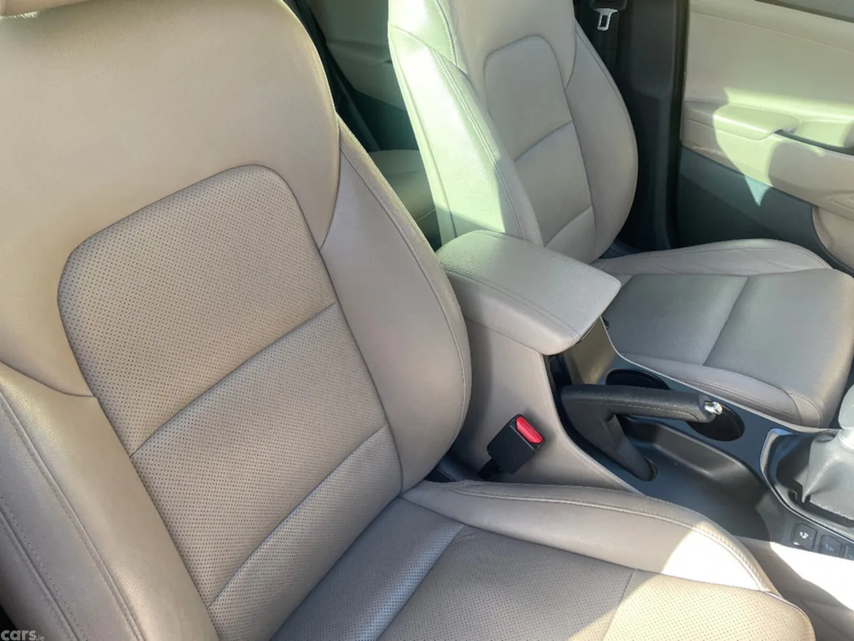 Hyundai Tucson SUV, Diesel, 2018, Blue