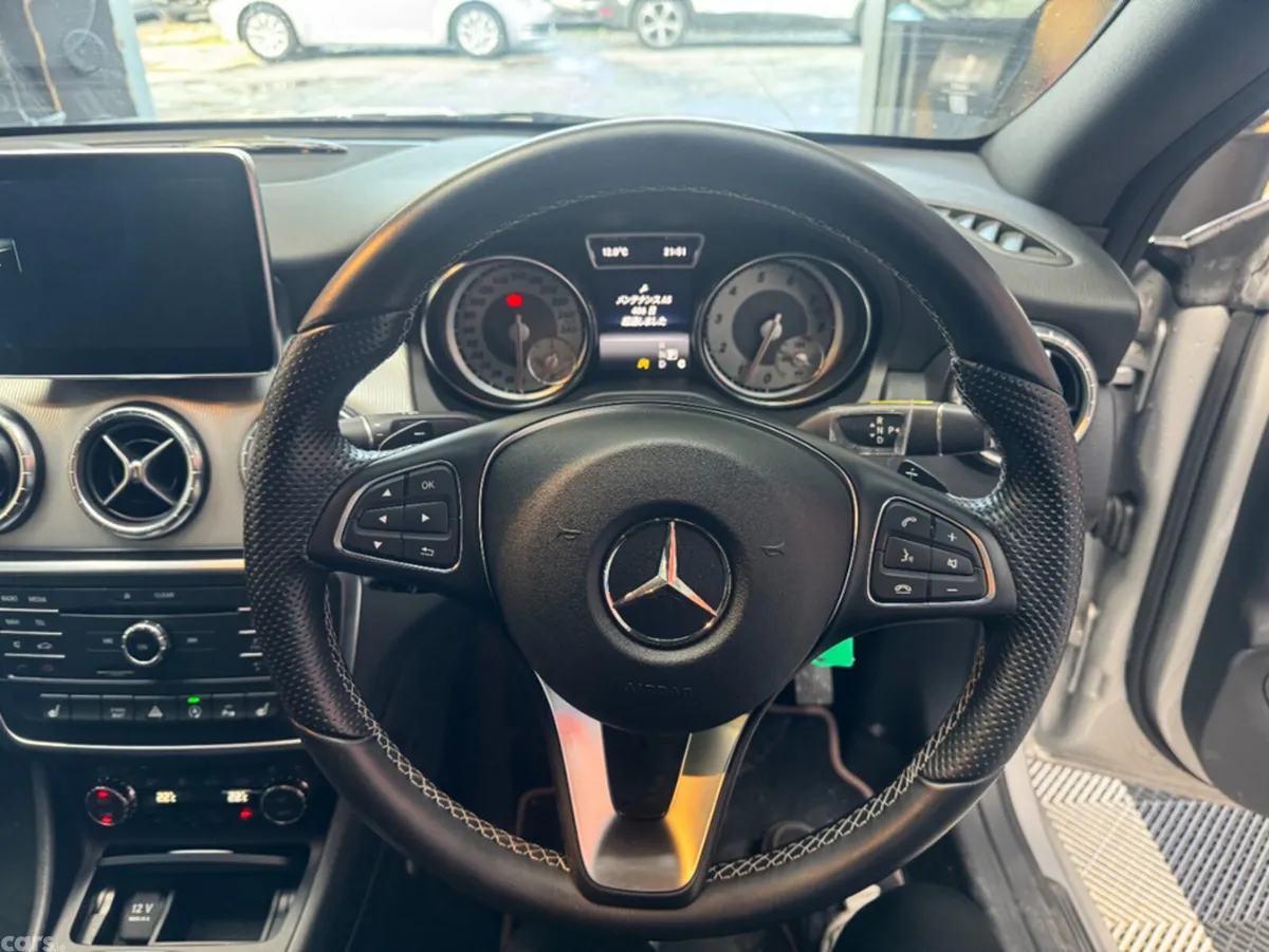 Mercedes-Benz CLA Saloon, Petrol, 2016, Silver