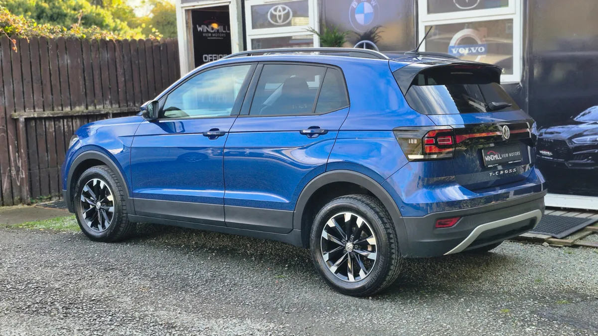 Volkswagen T-Cross MPV, Petrol, 2020, Blue