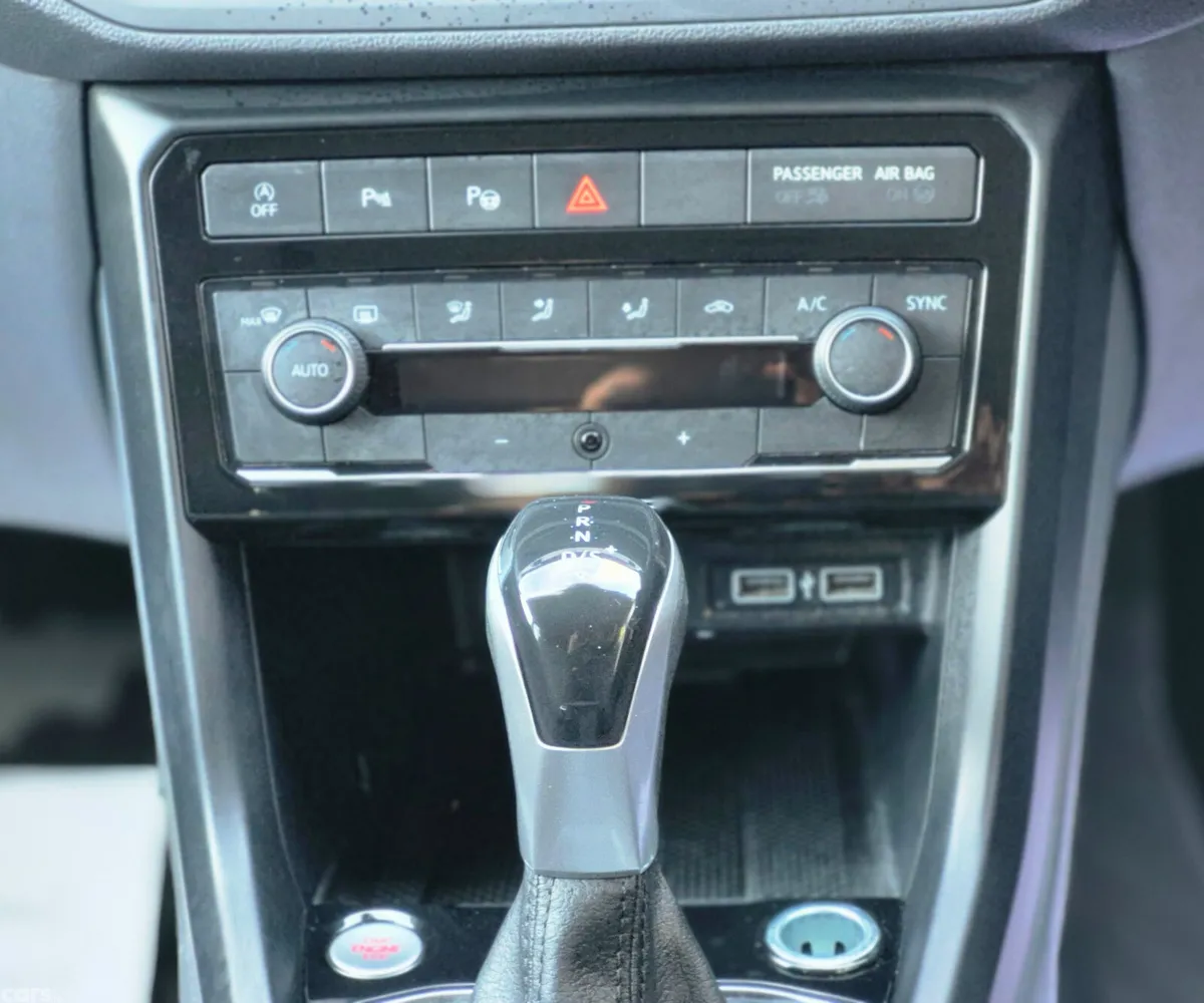 Volkswagen T-Cross MPV, Petrol, 2020, Blue