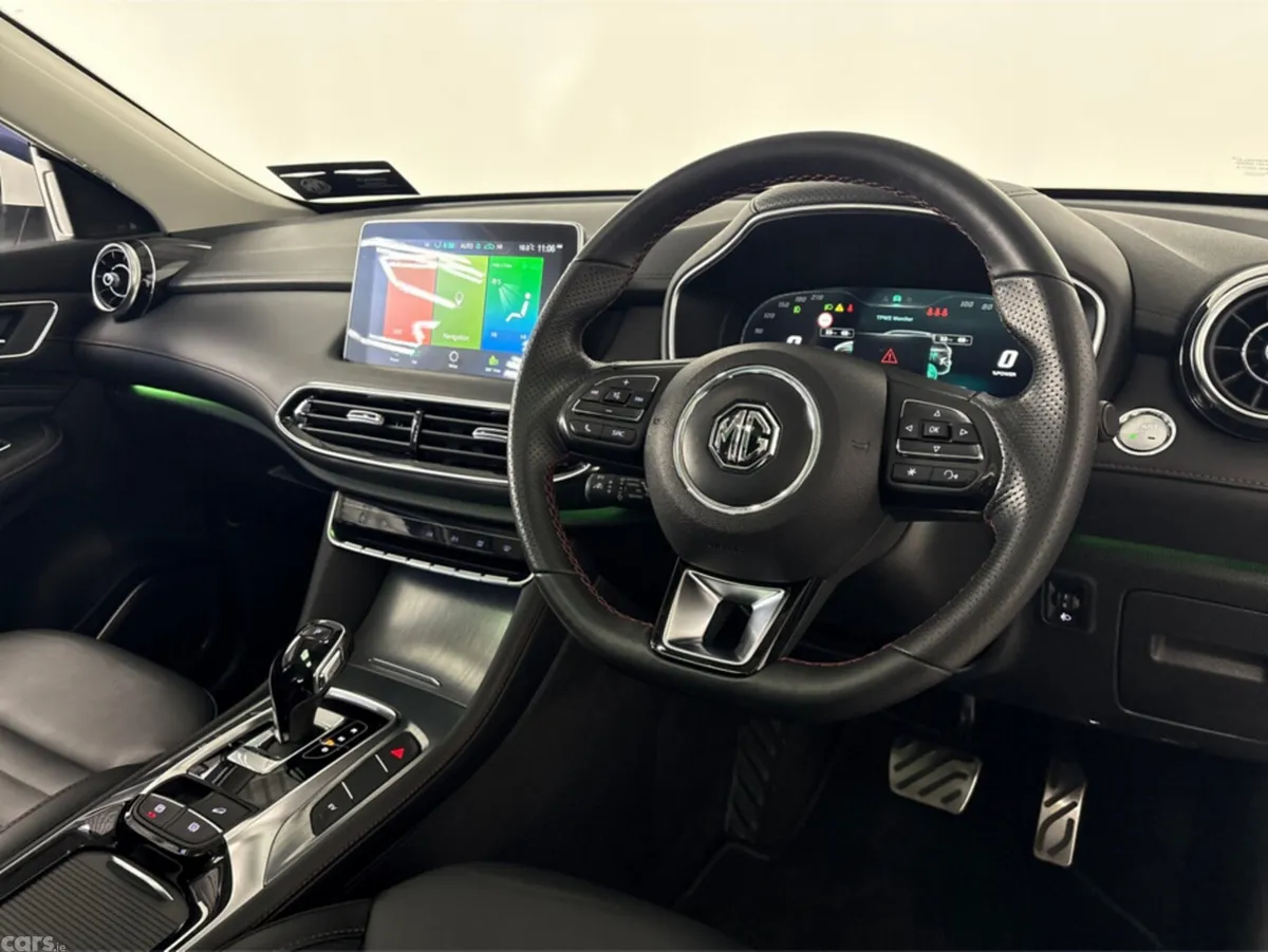 MG HS SUV, Petrol Plug-in Hybrid, 2022, White