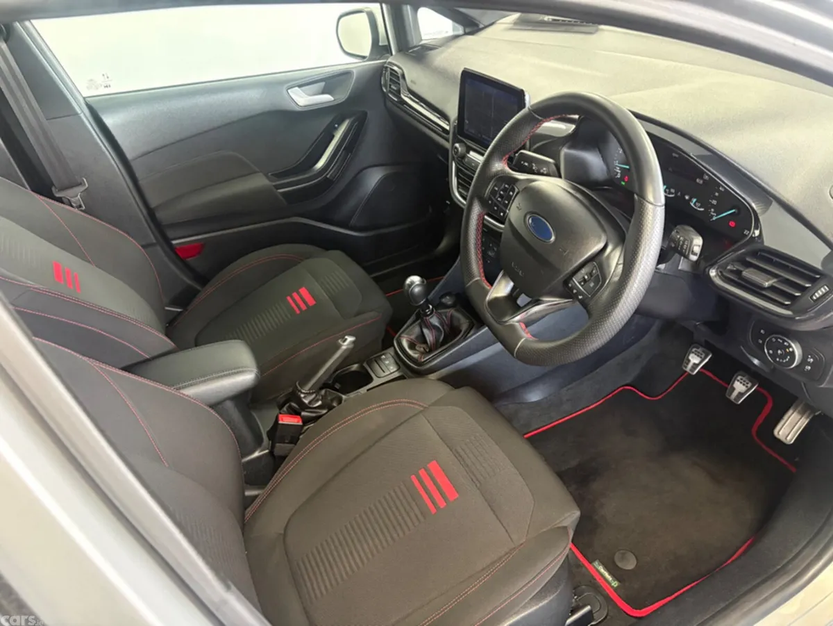 Ford Fiesta Hatchback, Petrol, 2023, Grey