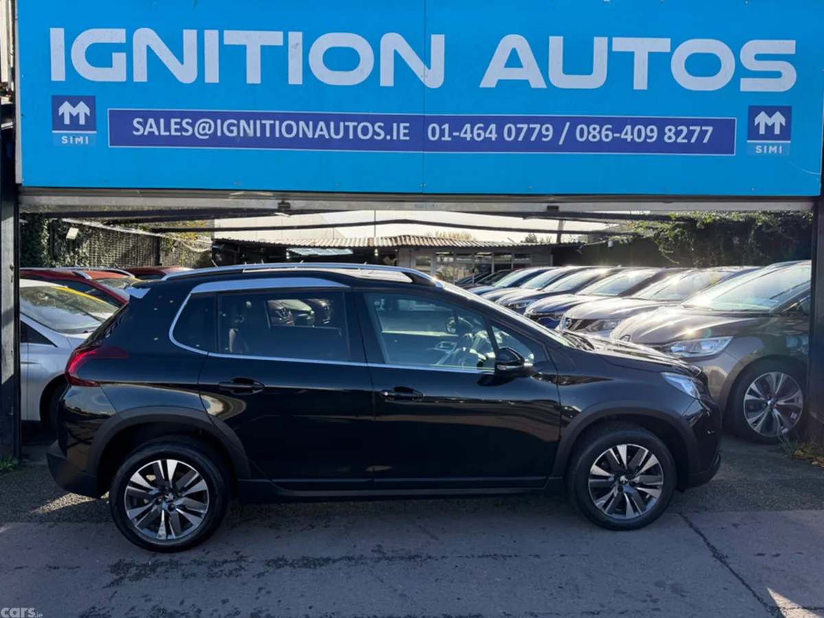 Peugeot 2008 Hatchback, Petrol, 2018, Black