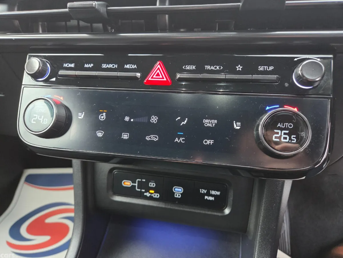 Hyundai Tucson Estate, Petrol Plug-in Hybrid, 2024, Grey
