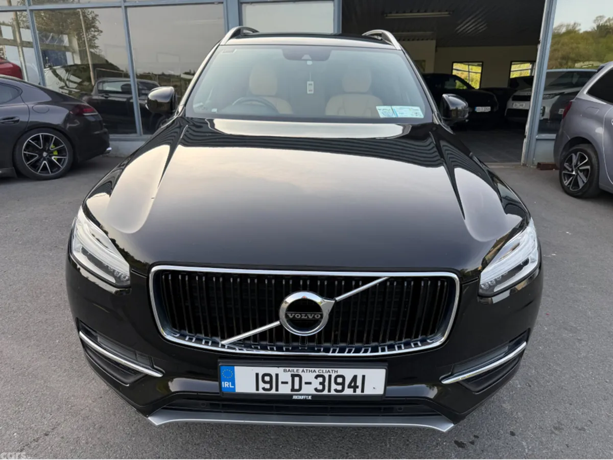 Volvo XC90 MPV, Diesel, 2019, Black