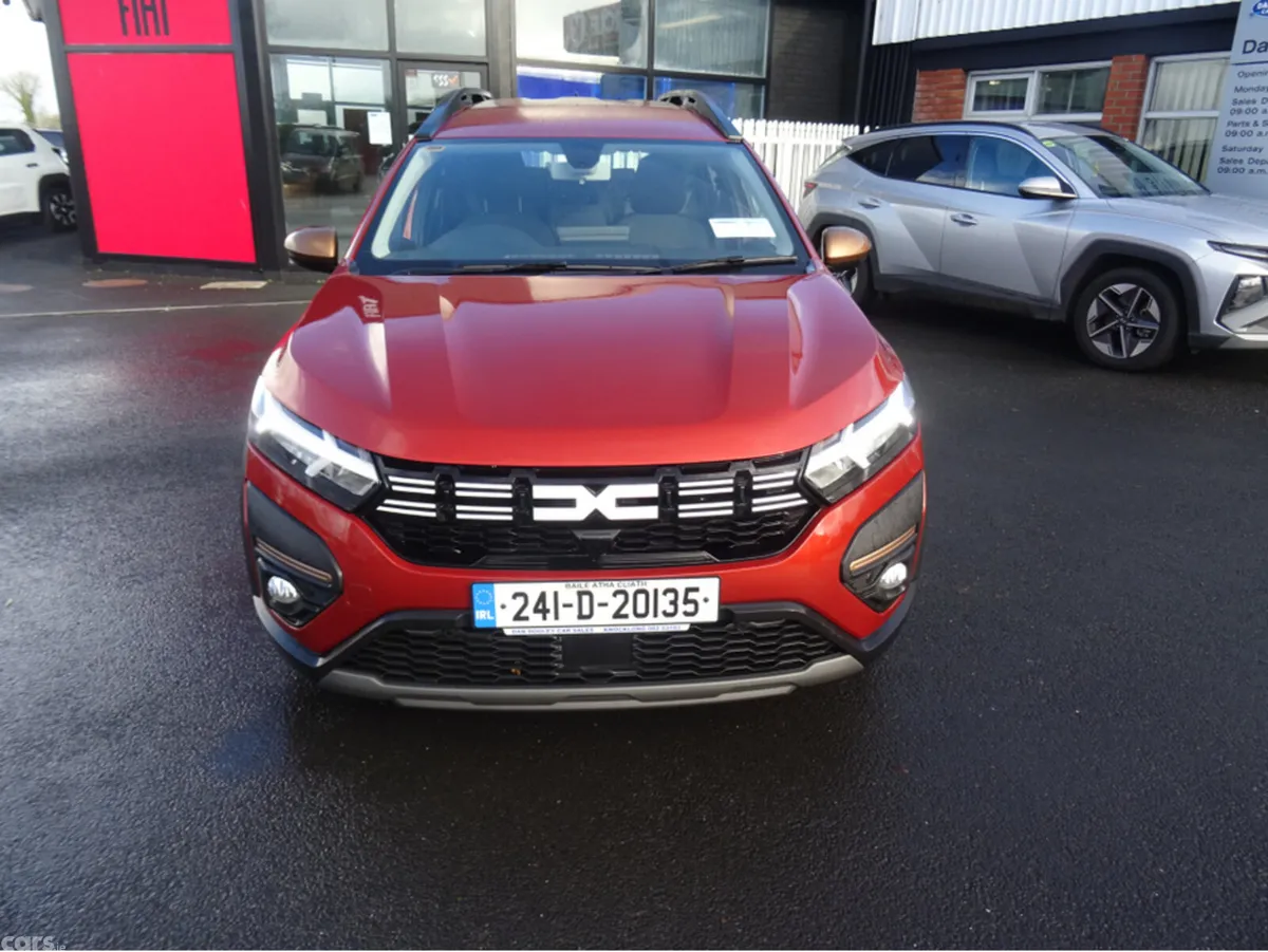Dacia Jogger MPV, Petrol, 2024, Brown