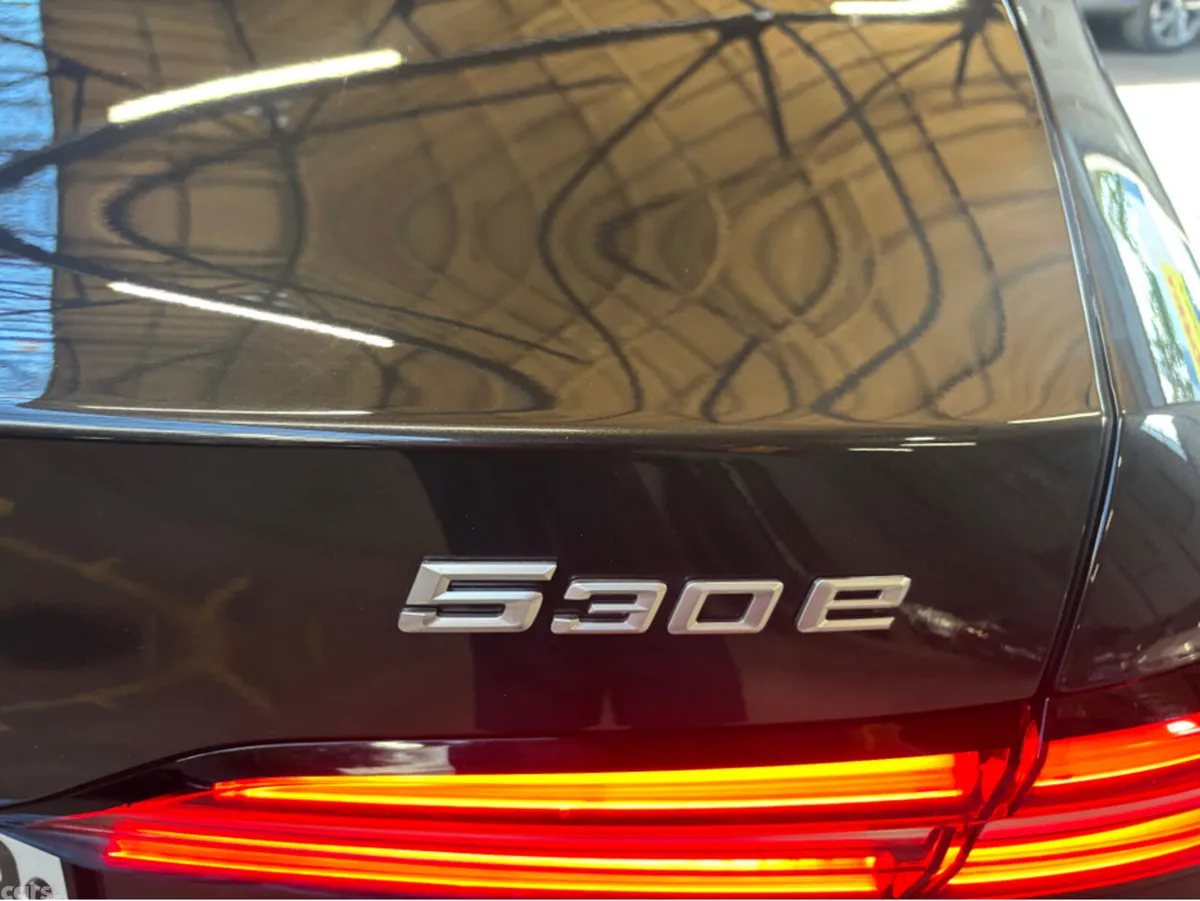 BMW 5-Series Saloon, Petrol Plug-in Hybrid, 2025, Grey
