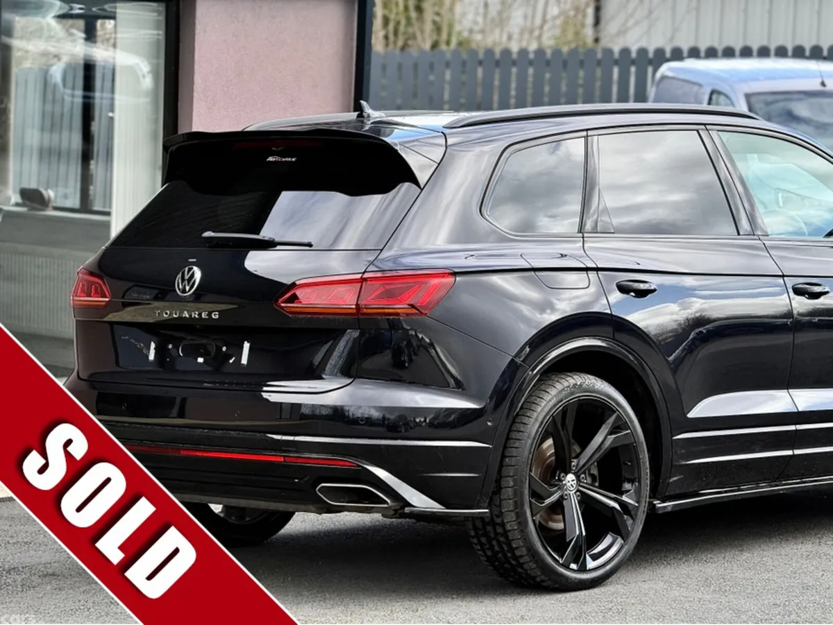 Volkswagen Touareg SUV, Diesel, 2022, Black