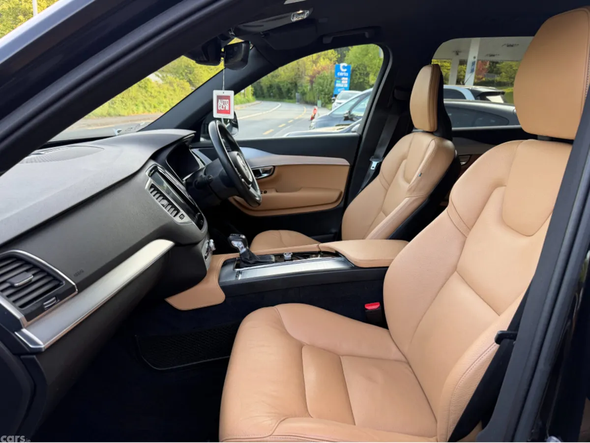 Volvo XC90 MPV, Diesel, 2019, Black