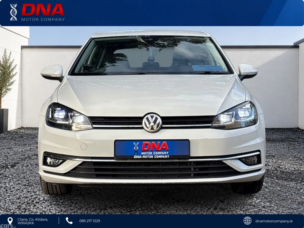 Volkswagen Golf Hatchback, Petrol, 2019, White